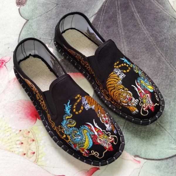 Chinese Traditional Embroidered Women's Flat Loafers Shoes