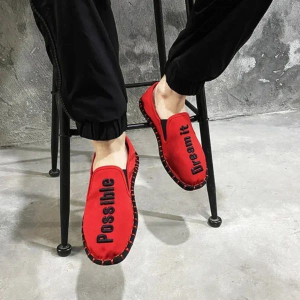 Ethnic Embroidered Canvas Shoes Old Beijing Style Loafers