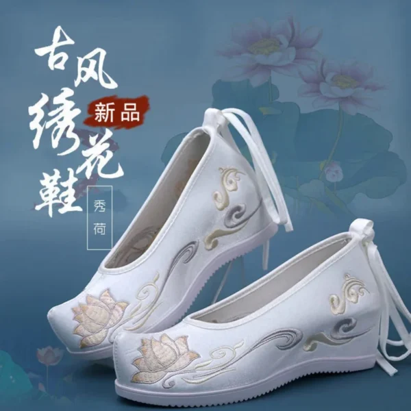 Phoenix Embroidered Chinese Wedding Kung Fu Shoes