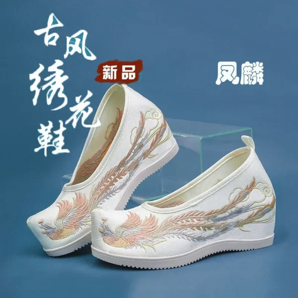Phoenix Embroidered Chinese Wedding Kung Fu Shoes
