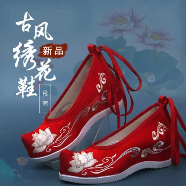 Phoenix Embroidered Chinese Wedding Kung Fu Shoes