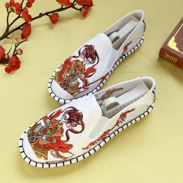 Embroidered Chinese Ethnic Style Hanfu Kung Fu Shoes Women