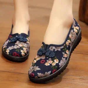 Women's Embroidered Old Beijing Soft Bottom Kung Fu Flats